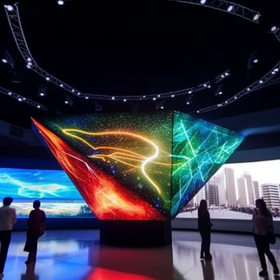 P4 شاشة LED منحنية ضوء عالي 4mm شاشة LED Pixel Pitch