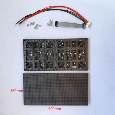 حائط فيديو LED خارجي مع IP65 مقاوم للماء 4500-5500cd / m2 الوضوح وحجم الخزانة 960x960mm